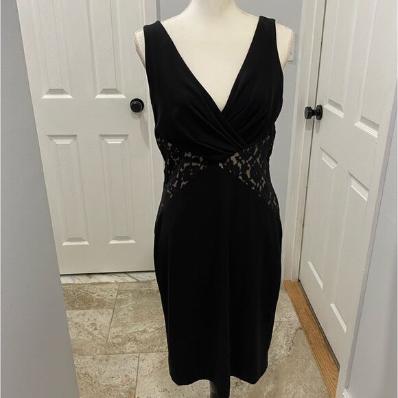 Dresses & Skirts - Black Dress 